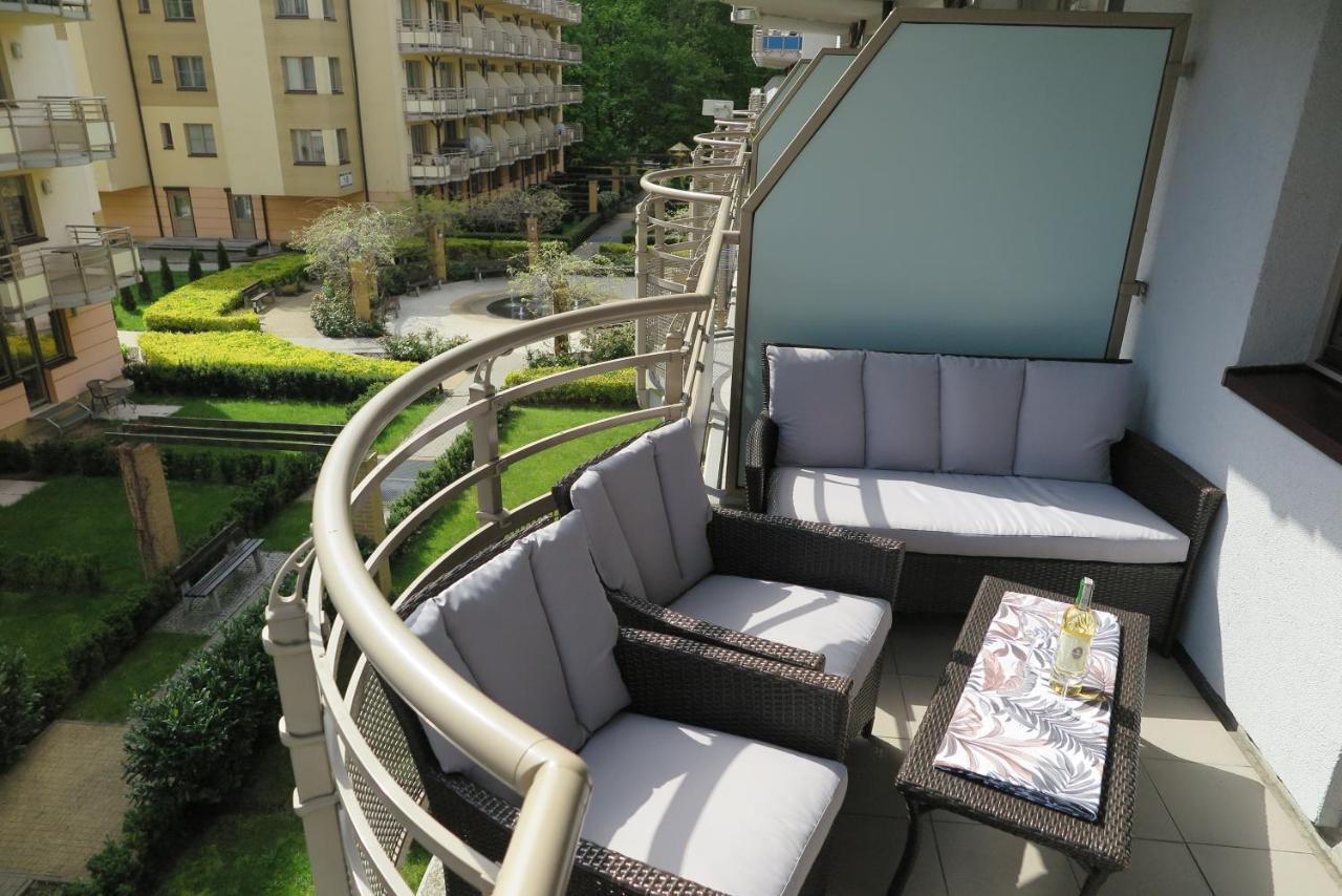 Apartament Opal Zdrojowa 300M Do Morza Apartman Swinoujscie Kültér fotó